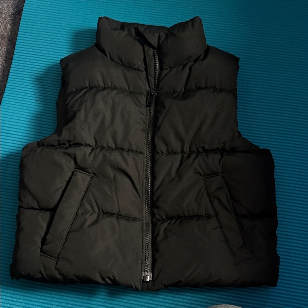 GAP Black Kids Puffer Vest